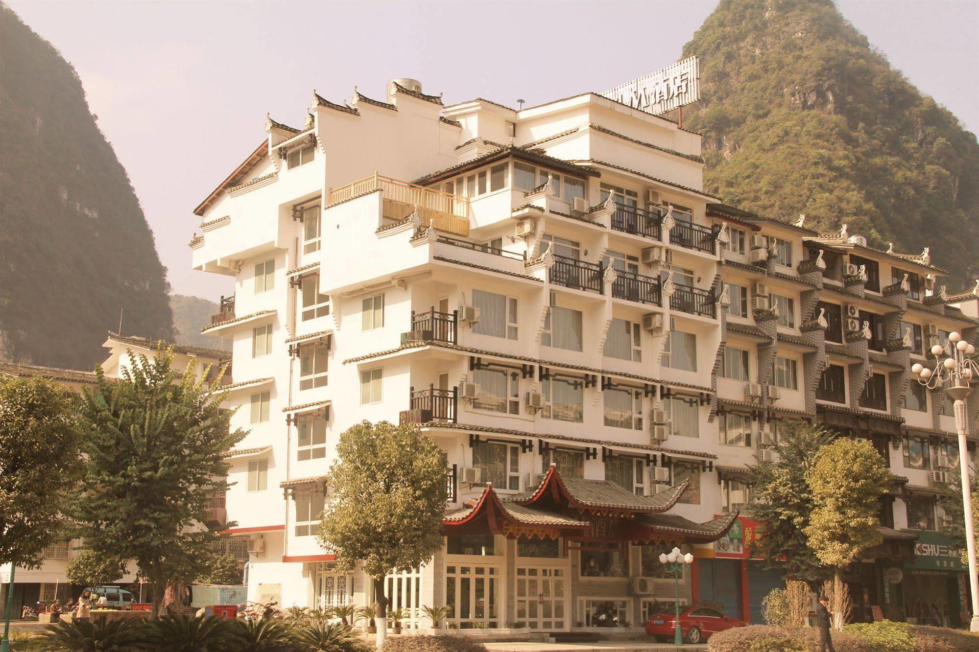 Michael'S Inn & Suites Γκουιλίν Εξωτερικό φωτογραφία