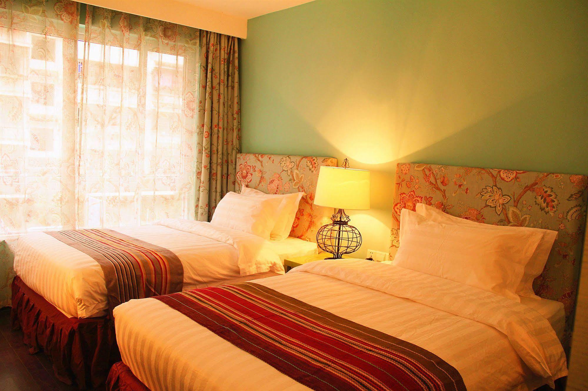 Michael'S Inn & Suites Γκουιλίν Εξωτερικό φωτογραφία