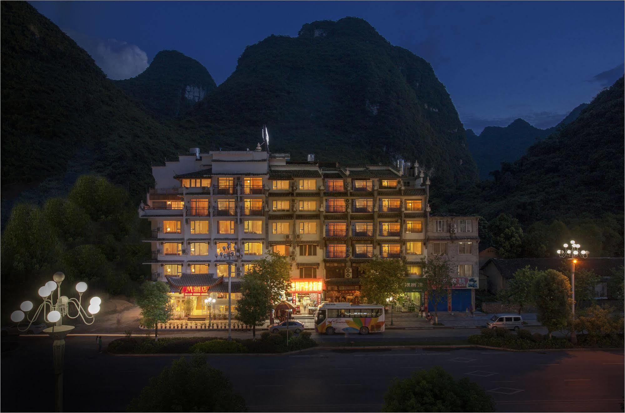 Michael'S Inn & Suites Γκουιλίν Εξωτερικό φωτογραφία